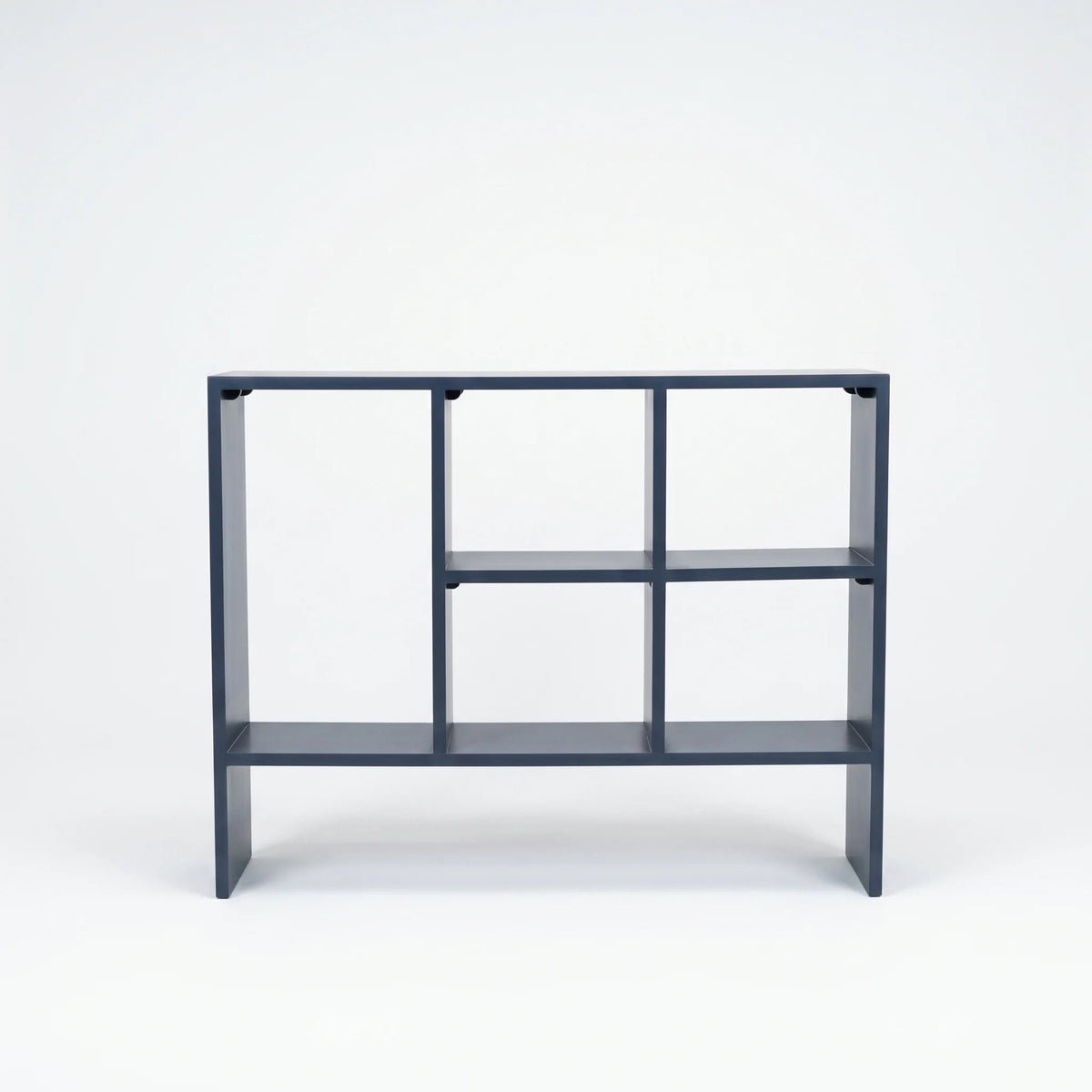 Vale Low Bookshelf - Oakmaat - Bookcases